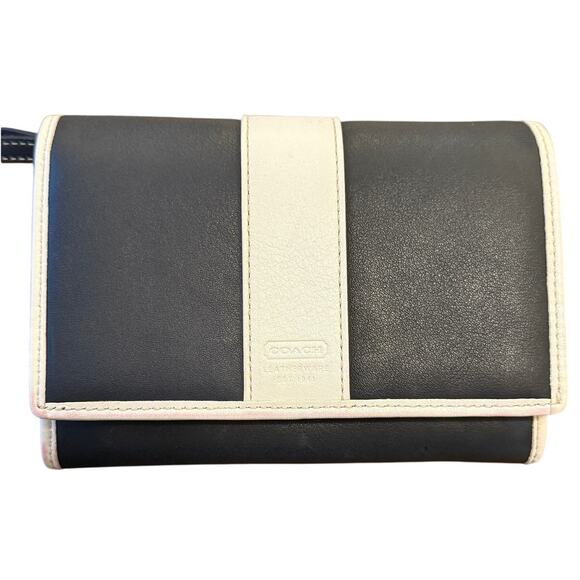 Coach Leatherware Navy & Ivory Smooth Leather Bifold Wallet Vintage 2000s - Picture 1 of 10